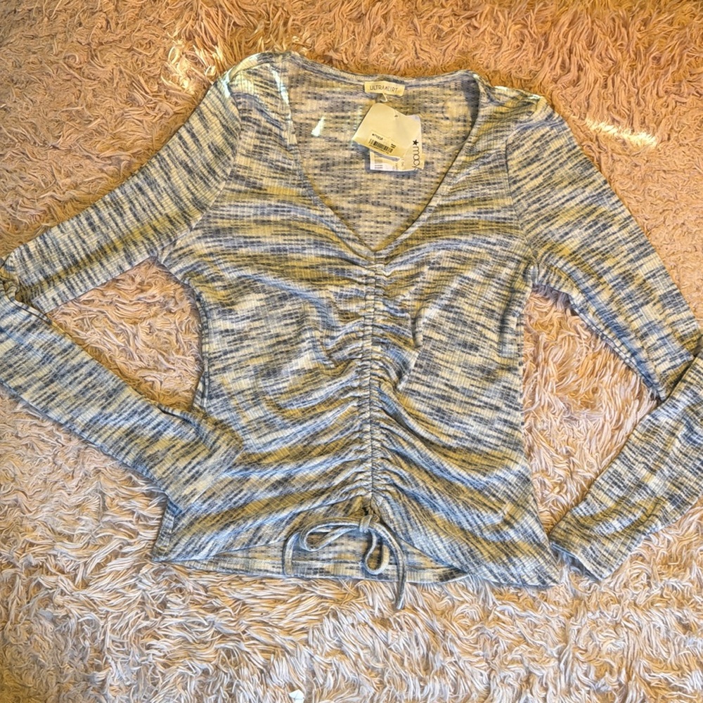 Ultraflirt for macy’s NWT long sleeve top blue and white size L